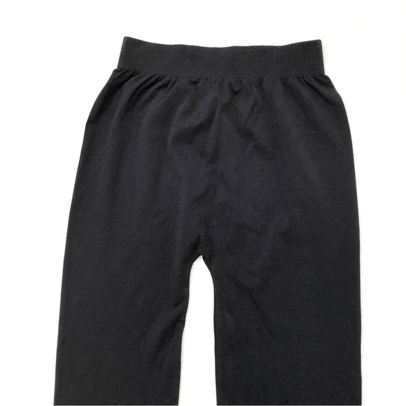 ⭐️ 5 for $25 NIKIBIKI Black Color Made in USA Basic Leggings One Size - Picture 3 of 5